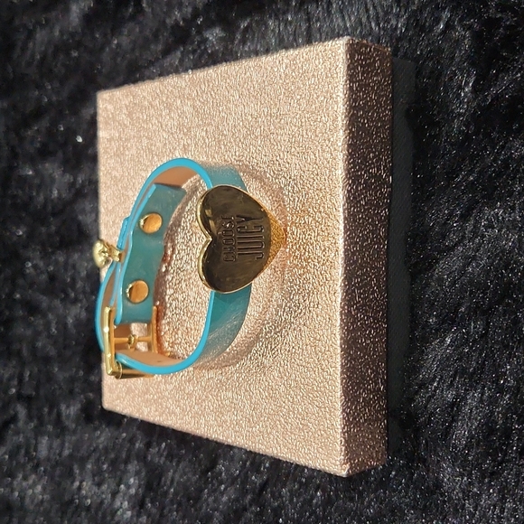 Choose Juicy Buckle Wrap Bracelet - Picture 1 of 7